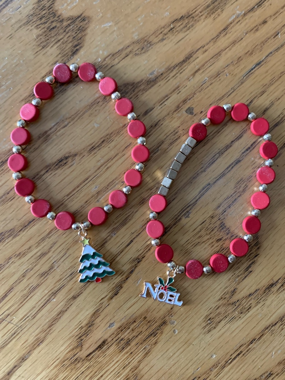 {Handmade} Christmas Charm Bracelet Set